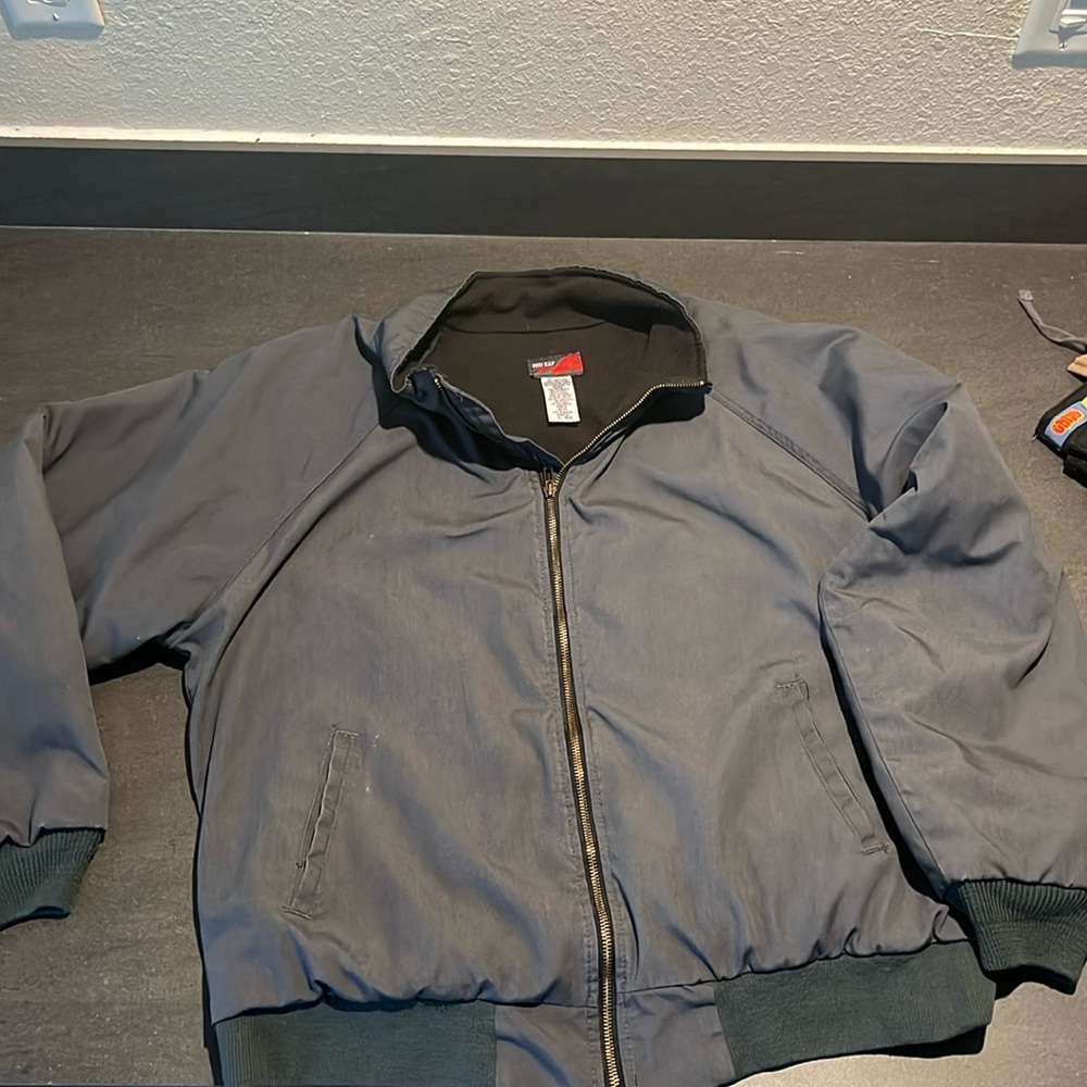 Fleece lined Red Kap navy jacket
Size large